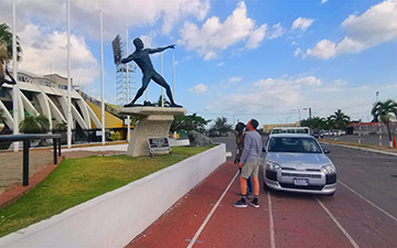 Bolt Statue